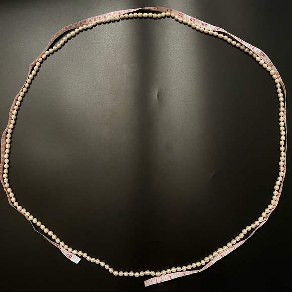 HP🎉 1981 Chanel Pearl Necklace - Picture 11 of 14
